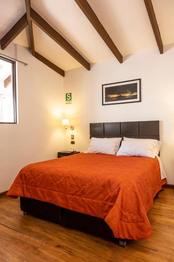 Hostal & Apartments El Triunfo Cuzco Exterior foto