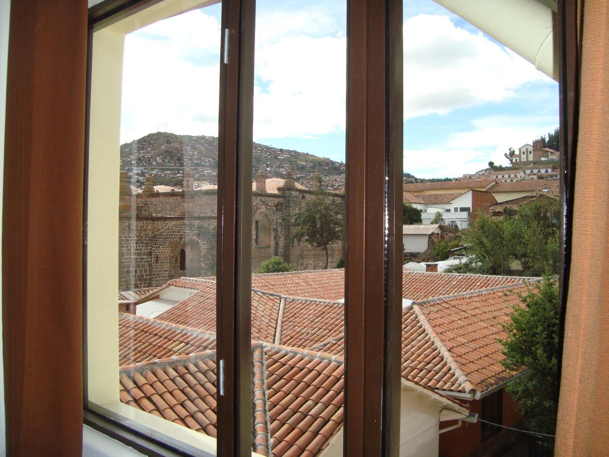 Hostal & Apartments El Triunfo Cuzco Exterior foto