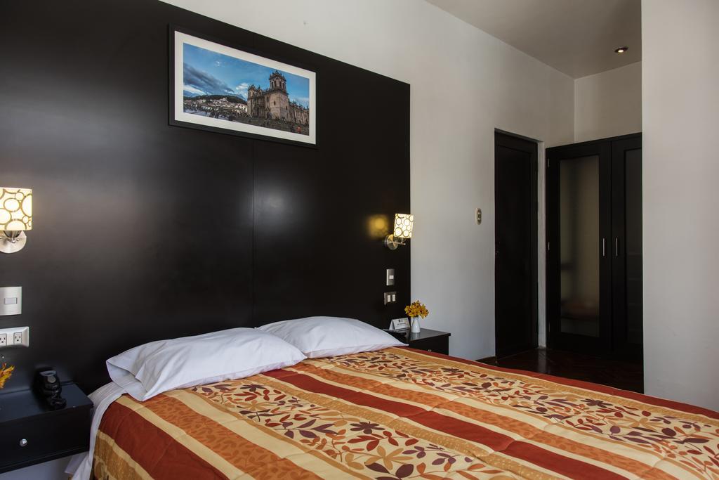 Hostal & Apartments El Triunfo Cuzco Exterior foto